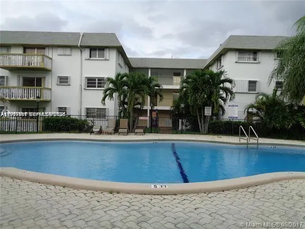 $1,670 | 15205 Northeast 6th Avenue, Unit D212, Miami, FL 33162