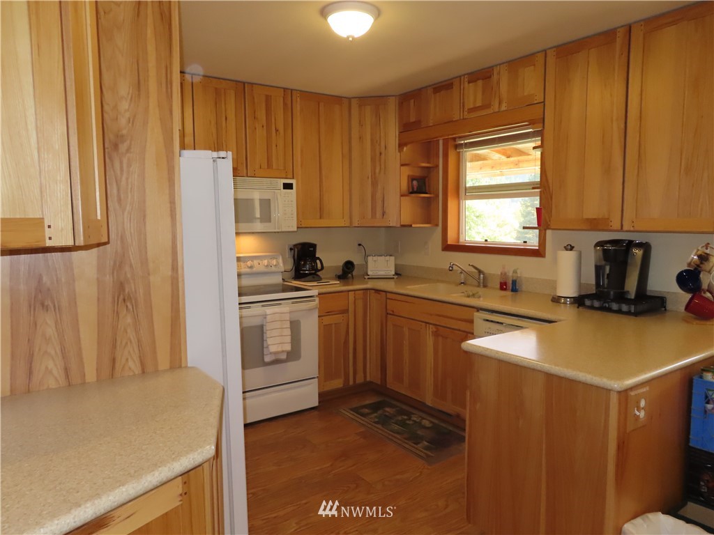 561 Kettle River Road Curlew, WA 99118 - Photo 4 of 27 Gallery Image 4