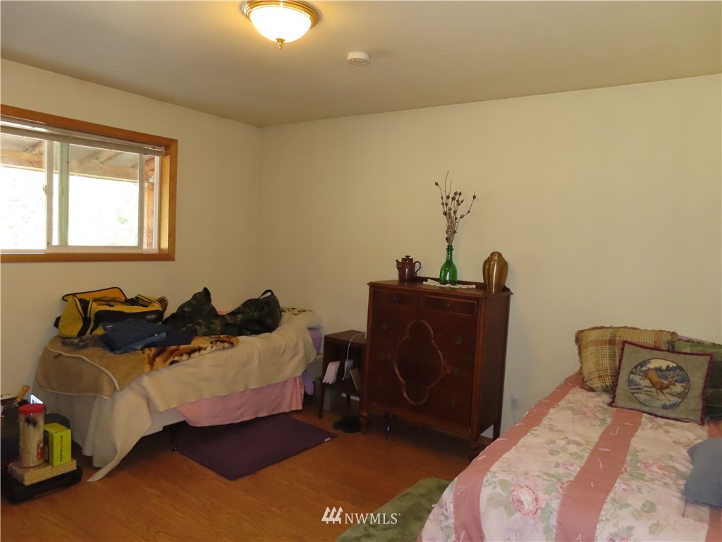 561 Kettle River Road Curlew, WA 99118 - Photo 8 of 27 Gallery Image 8