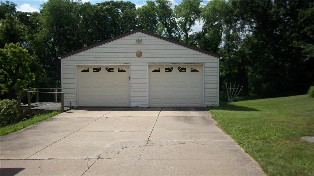 3118 Ridge Avenue Aliquippa, PA 15001 - Photo 12 of 17 2 car detached garage