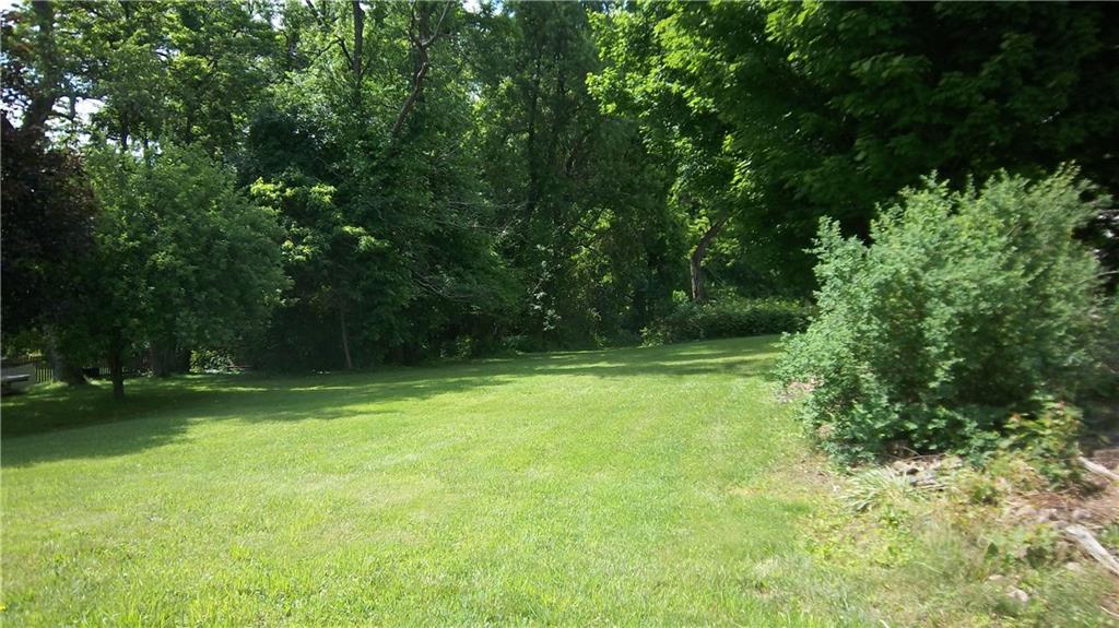 3118 Ridge Avenue Aliquippa, PA 15001 - Photo 14 of 17 Lot to left of house