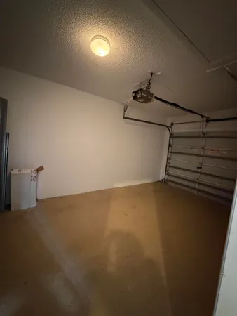 $3,000 | 21105 VÃa Solano, Boca Raton, FL 33433