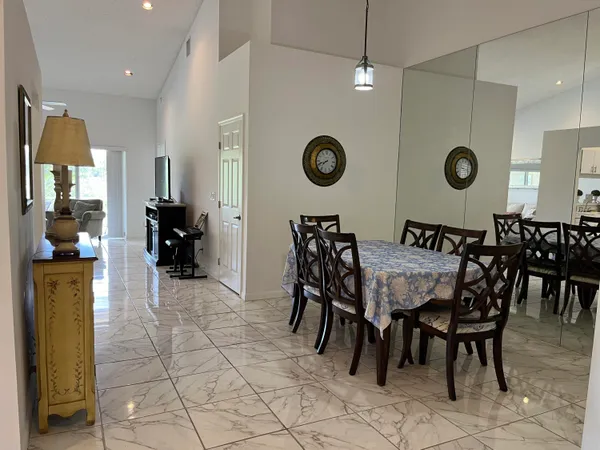 $3,000 | 21105 VÃa Solano, Boca Raton, FL 33433