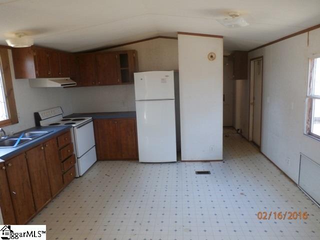 648 State Rd S-39-176 Easley, SC 29640 - Photo 19 of 23