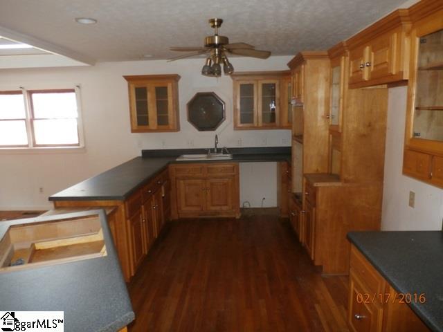 648 State Rd S-39-176 Easley, SC 29640 - Photo 3 of 23