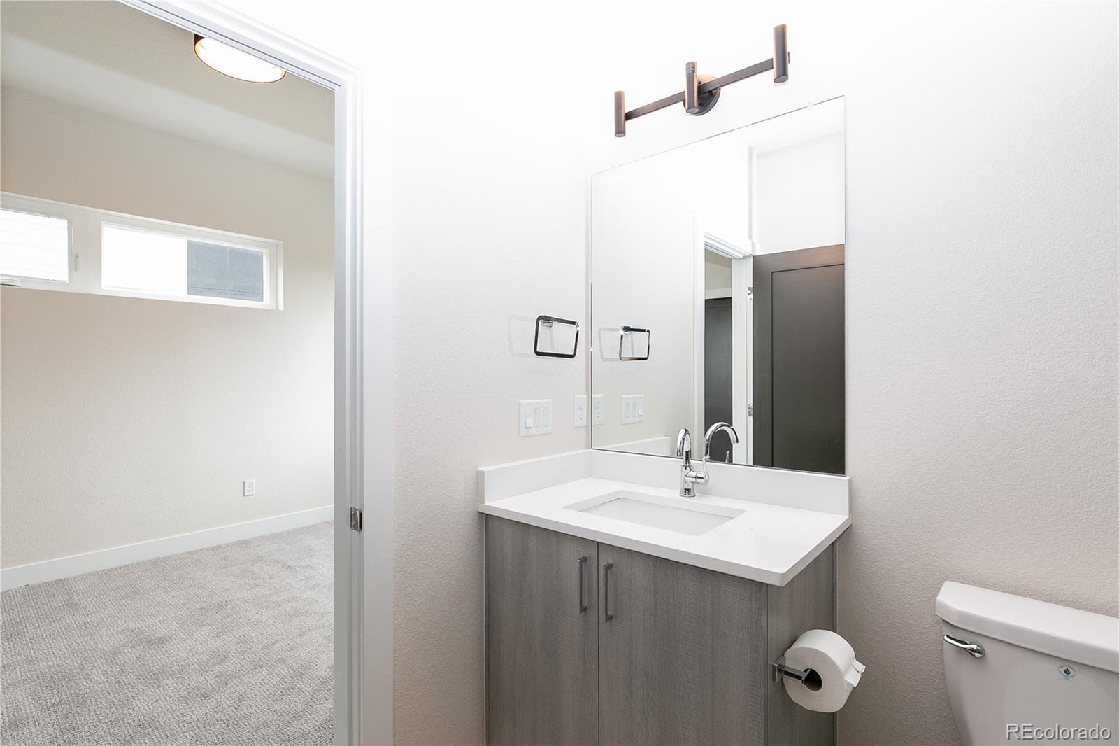 1275 Stuart Street Denver, CO 80204 - Photo 13 of 28