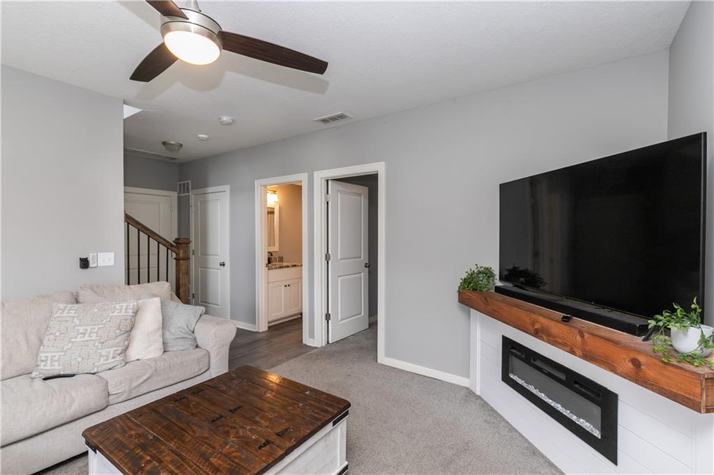425 Spring Branch Drive Raymore, MO 64083 - Photo 31 of 39 Gallery Image 31