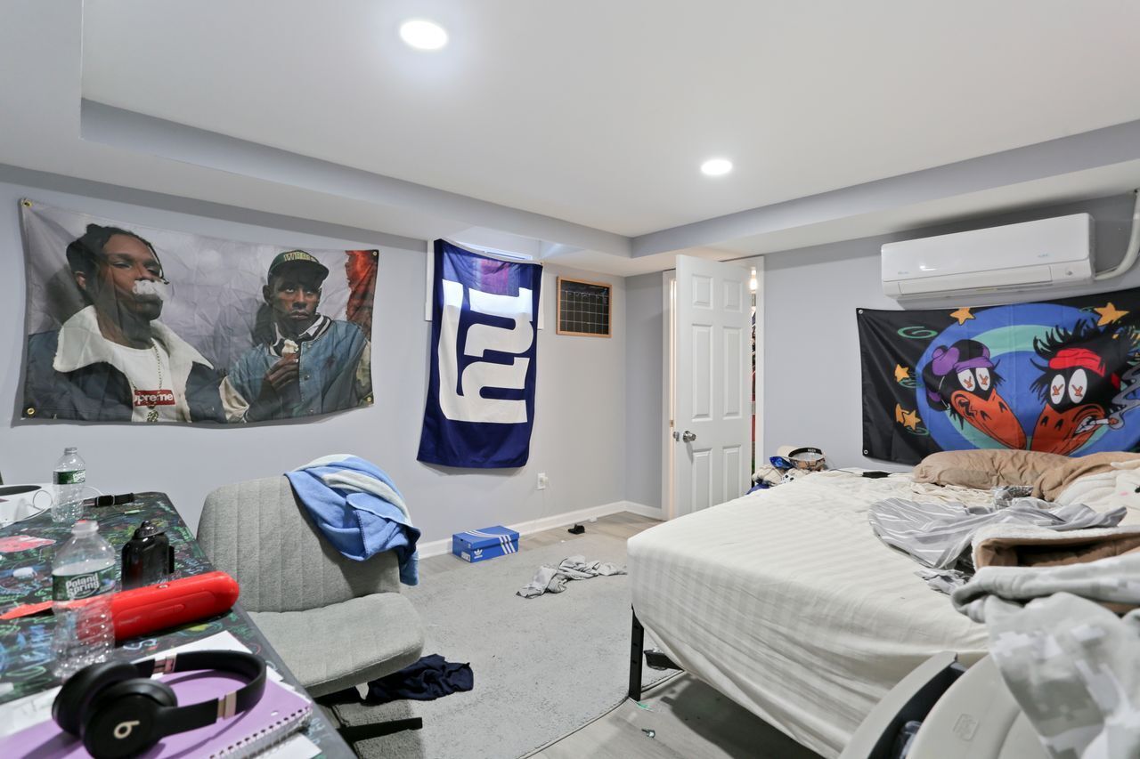 932 Thorme Street Bridgeport, CT 06606 - Photo 22 of 24