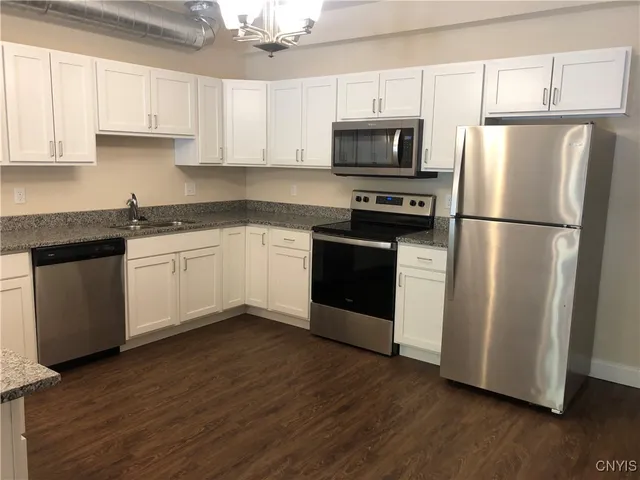 $2,100 | 224 Chapel Street, Manlius, NY 13066