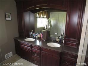 7961 Parshallville Road Fenton, MI 48430 - Photo 15 of 30 Parshallville16.jpg