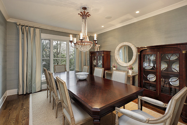 10 Old Green Bay Road Winnetka, IL 60093 - Photo 3 of 22 Gallery Image 3