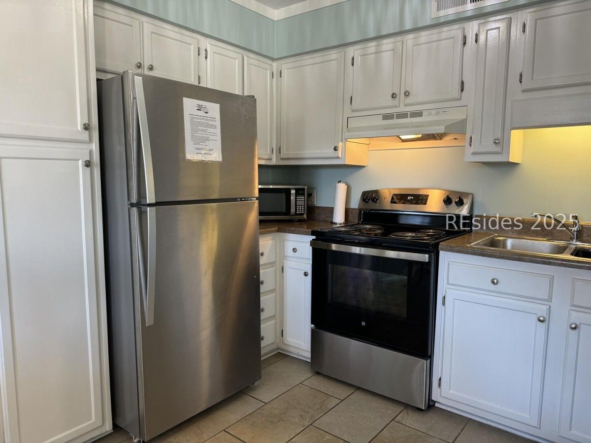 40 Folly Field Road, Unit 233 Hilton Head Island, SC 29928 - Photo 12 of 40