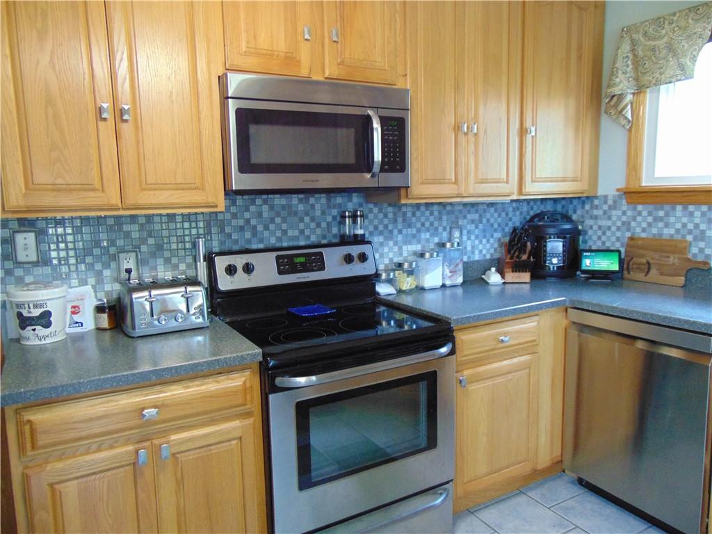 59 Donora Road Monongahela, PA 15063 - Photo 3 of 29 Gallery Image 3