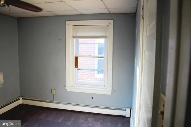 $215,000 | 409 North York Street, Pottstown, PA 19464