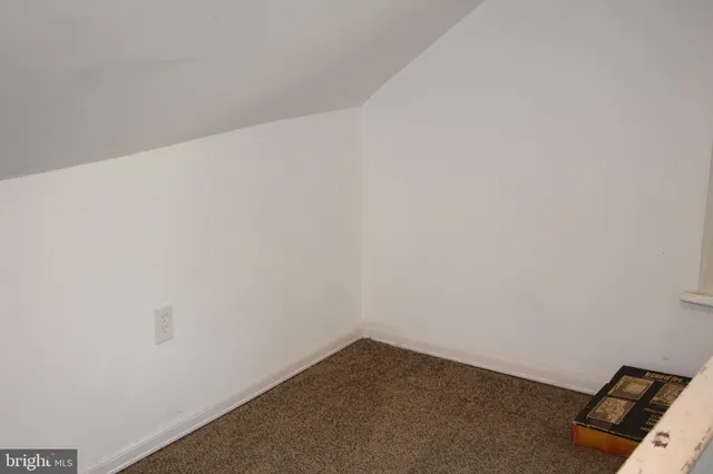 $215,000 | 409 North York Street, Pottstown, PA 19464