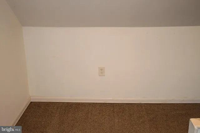 $215,000 | 409 North York Street, Pottstown, PA 19464