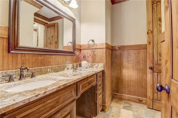 $1,699,000 | 6219 Woodlake Drive, Buford, GA 30518