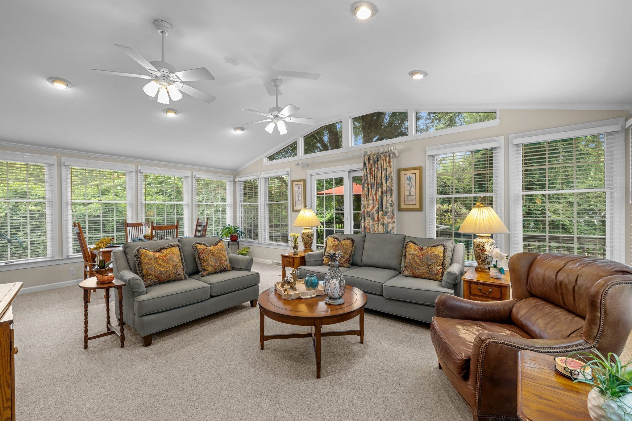1016 Deerfield Road Raleigh, NC 27609 - Photo 3 of 32 Sunroom