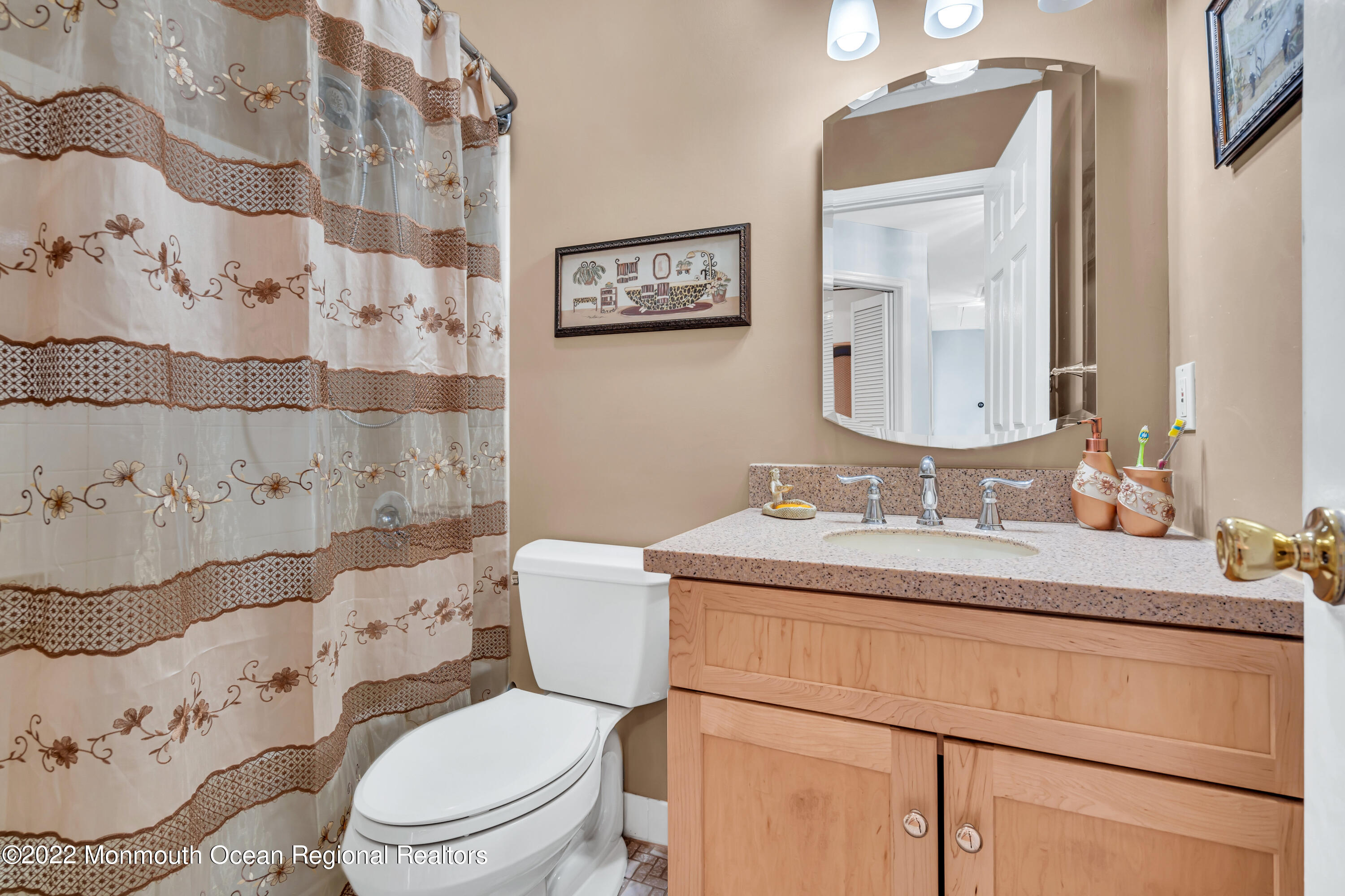 52 Marc Drive Howell, NJ 07731 - Photo 42 of 60 042_dsc03472