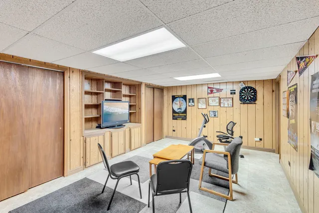 $495,000 | 1194 Dayton Road, Buffalo Grove, IL 60089