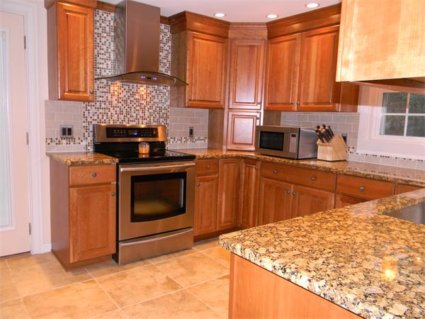 14 Brooks Road Salisbury, MA 01952 - Photo 7 of 24