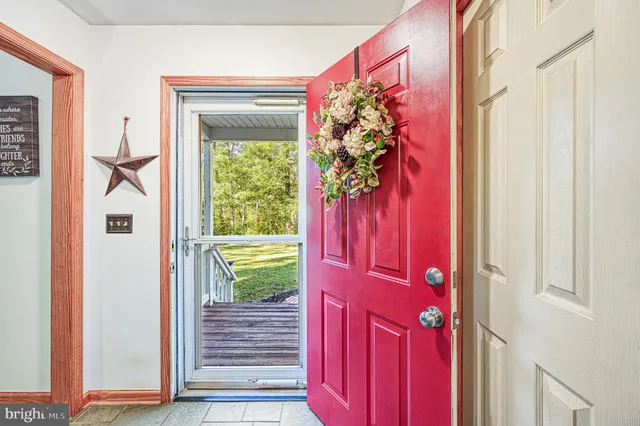 a view of a entryway