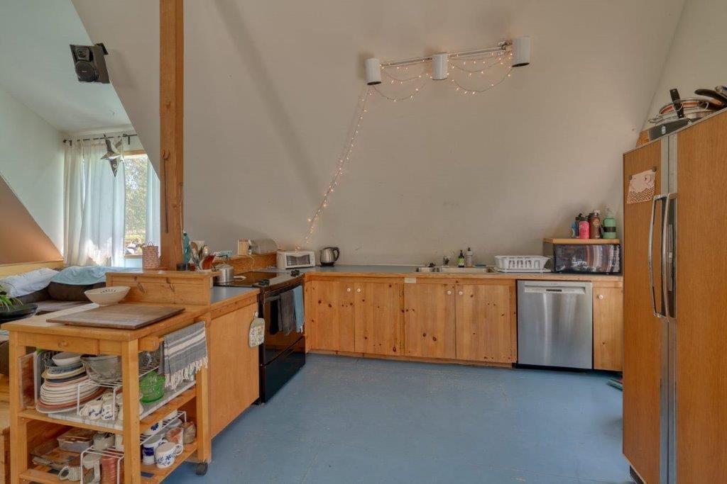 70150 Stevens Canyon Road Sisters, OR 97759 - Photo 46 of 59 41