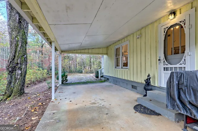 a view of living room