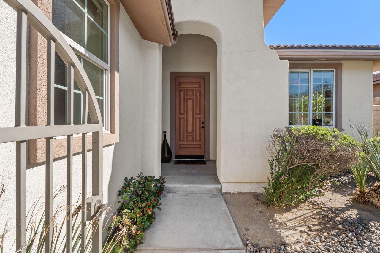 136 Via Solaro Rancho Mirage, CA 92270 - Photo 4 of 32 7_11705929_177820_177820-EI-107