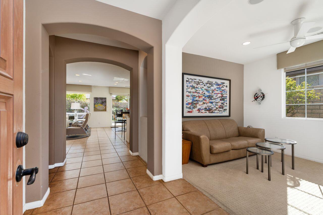 136 Via Solaro Rancho Mirage, CA 92270 - Photo 5 of 32 8_11705934_177820_177820-EI-108
