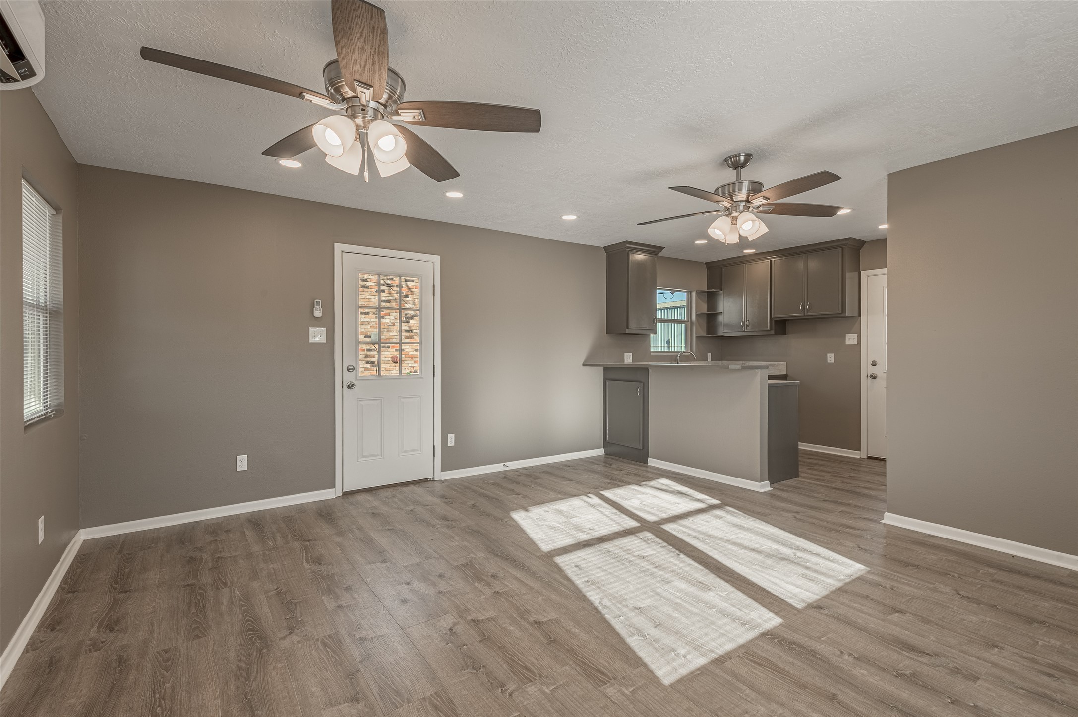 2201 Badger Lane Huntsville, TX 77320 - Photo 31 of 33