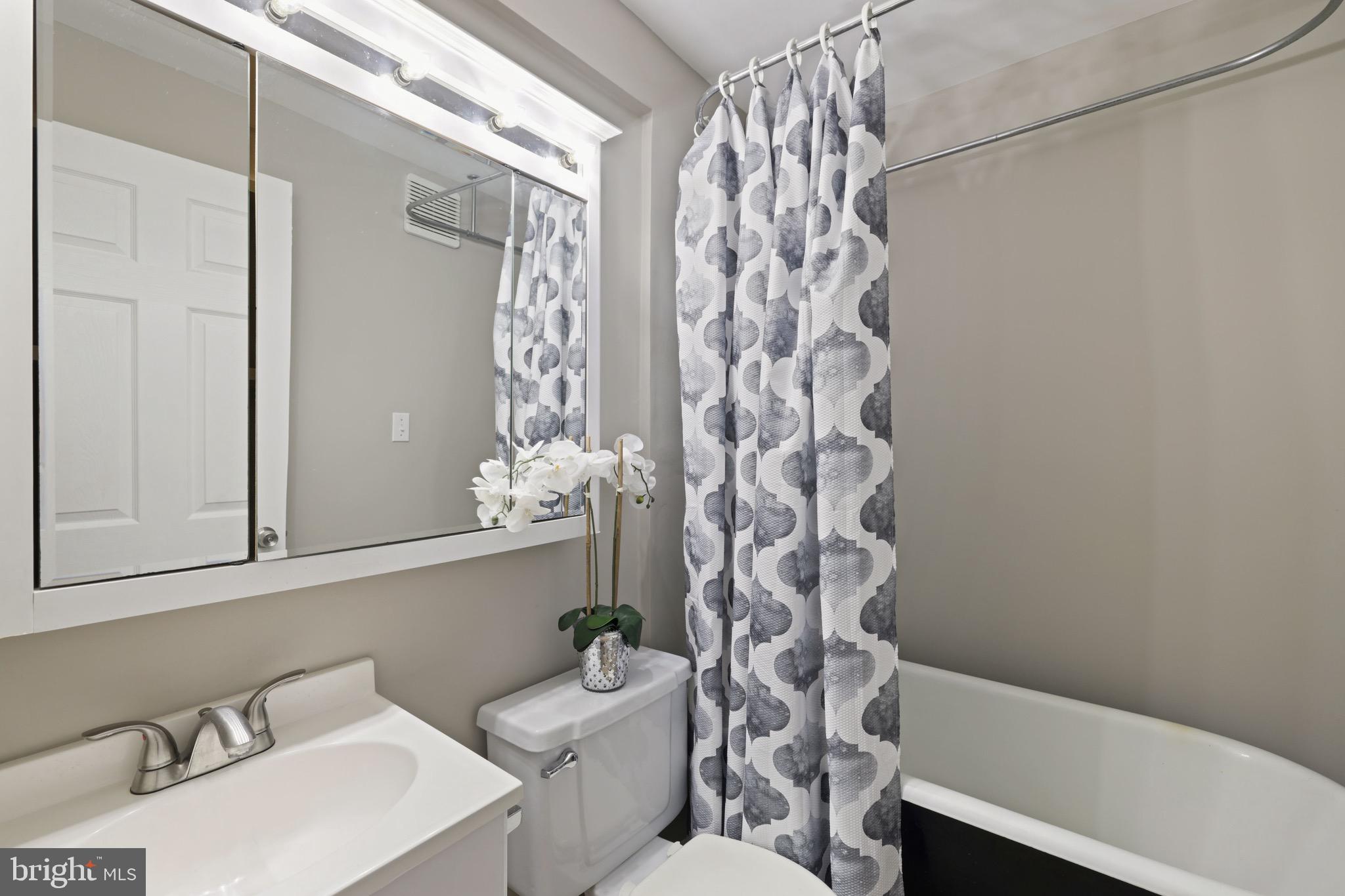 3045 Shepperton Terrace Silver Spring, MD 20904 - Photo 18 of 37