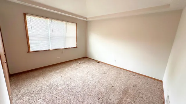 $194,000 | 1204 East 154th Street, South Holland, IL 60473