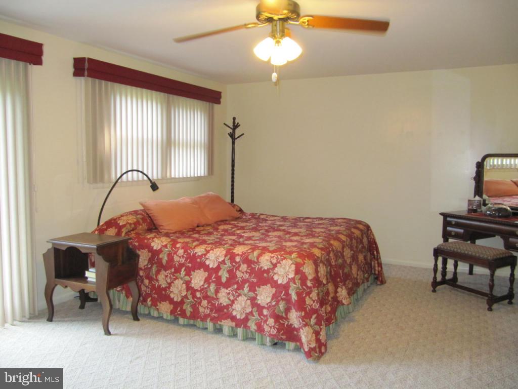408 Rutledge Avenue Lancaster, PA 17601 - Photo 8 of 22 Gallery Image 8