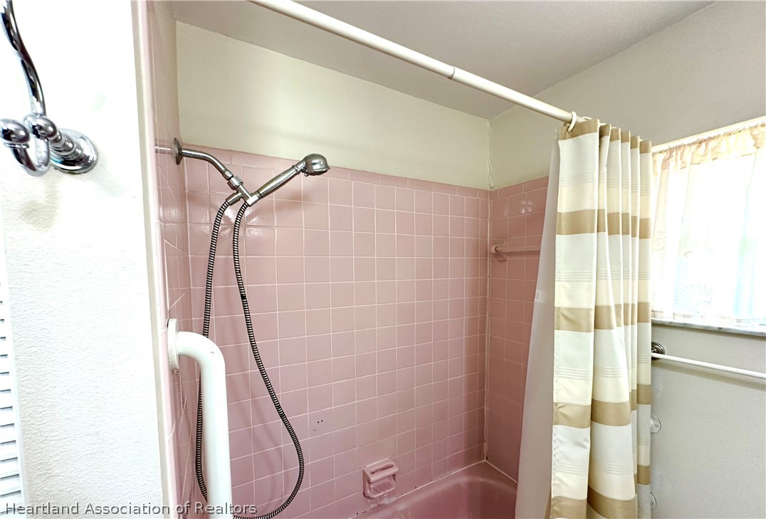 7028 Rolling Road Sebring, FL 33876 - Photo 18 of 36 Gallery Image 18