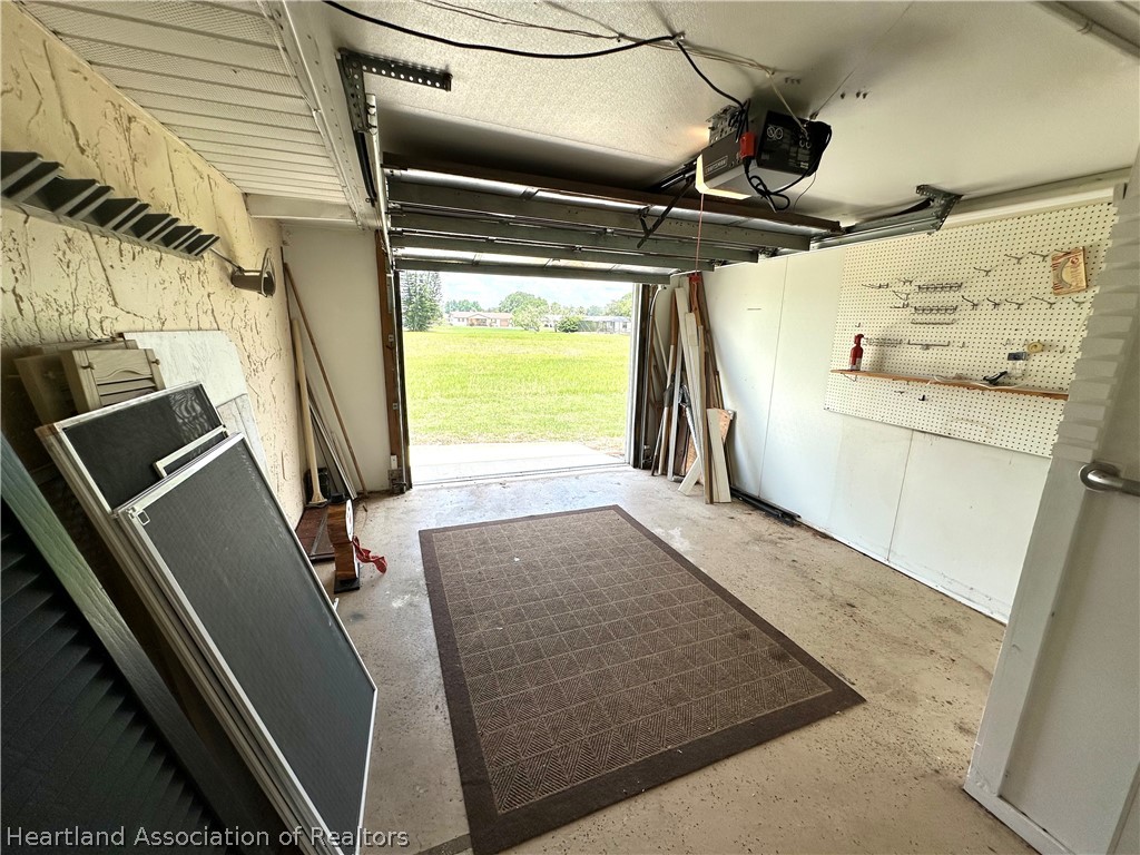 7028 Rolling Road Sebring, FL 33876 - Photo 28 of 36 Gallery Image 28