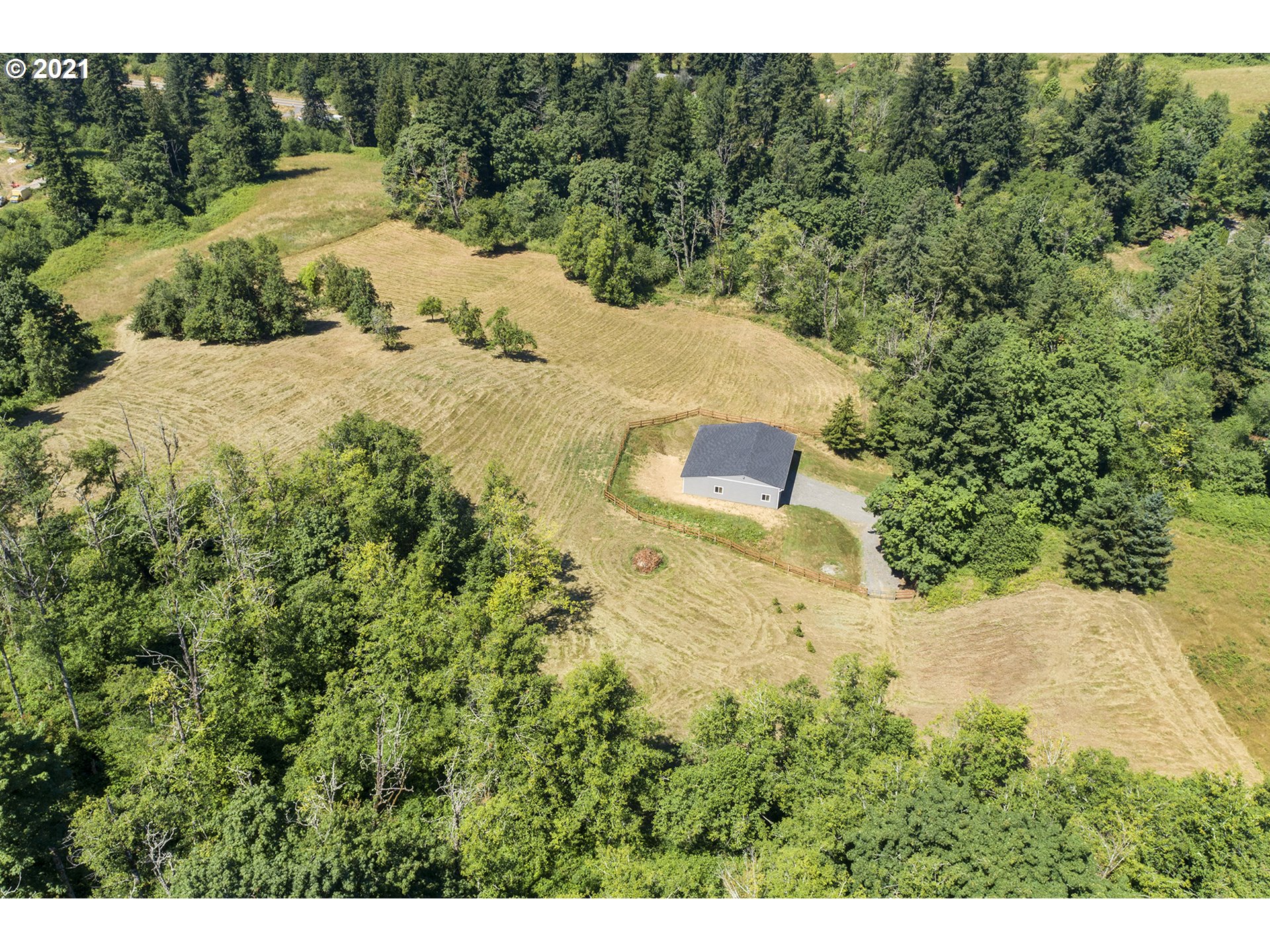 38000 Southeast Louden Road Corbett, OR 97019 - Photo 22 of 25