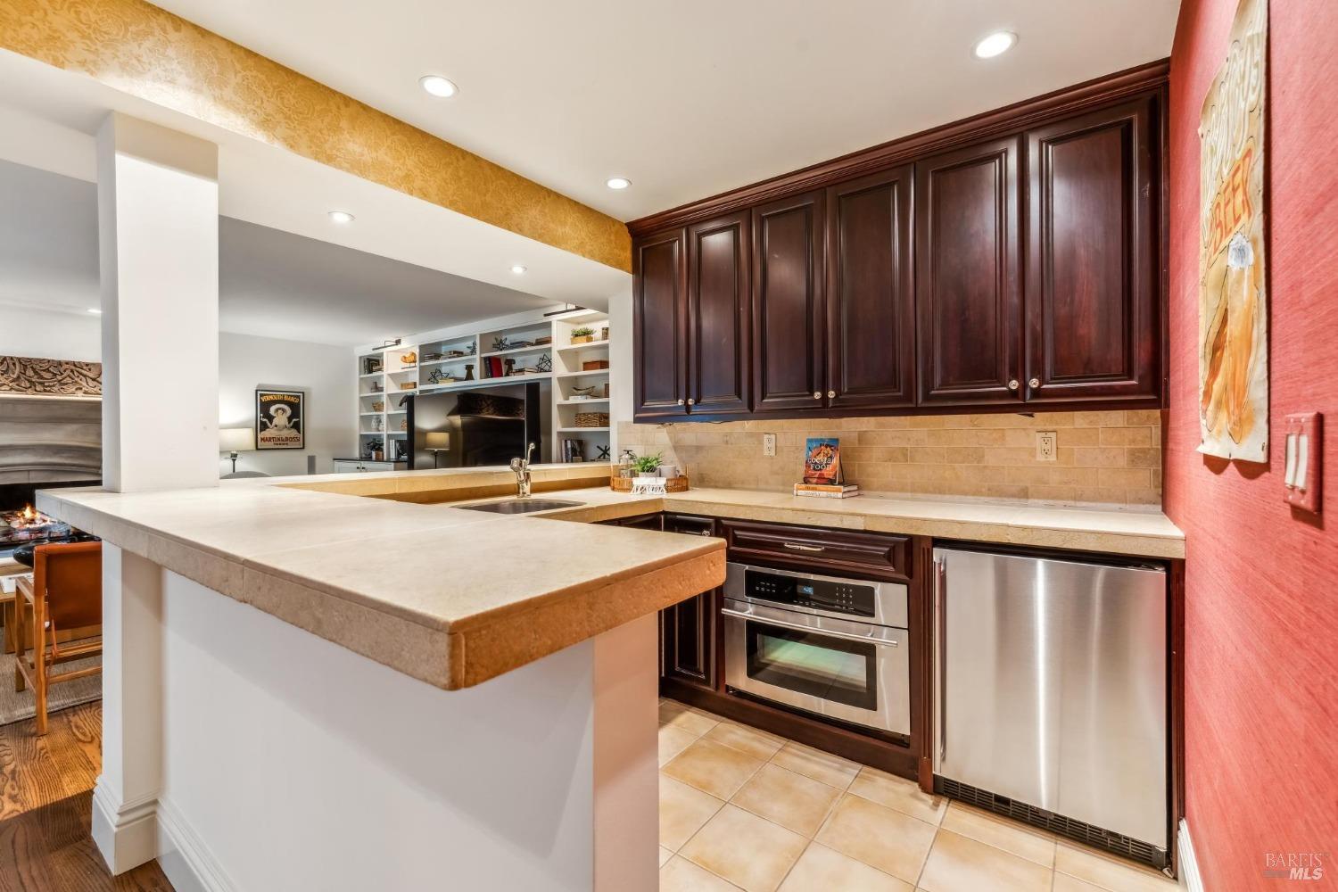 110 Mountain View Avenue San Rafael, CA 94901 - Photo 28 of 83 Media lounge kitchenette