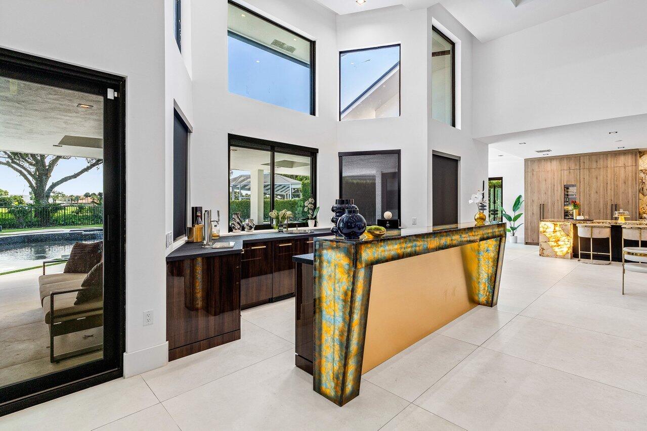 4825 Bocaire Boulevard Boca Raton, FL 33487 - Photo 9 of 52 010
