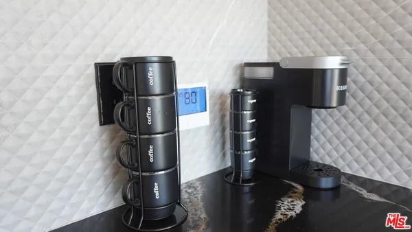 $3,850 | 10867 Fruitland Drive, Unit 504, Studio City, CA 91604