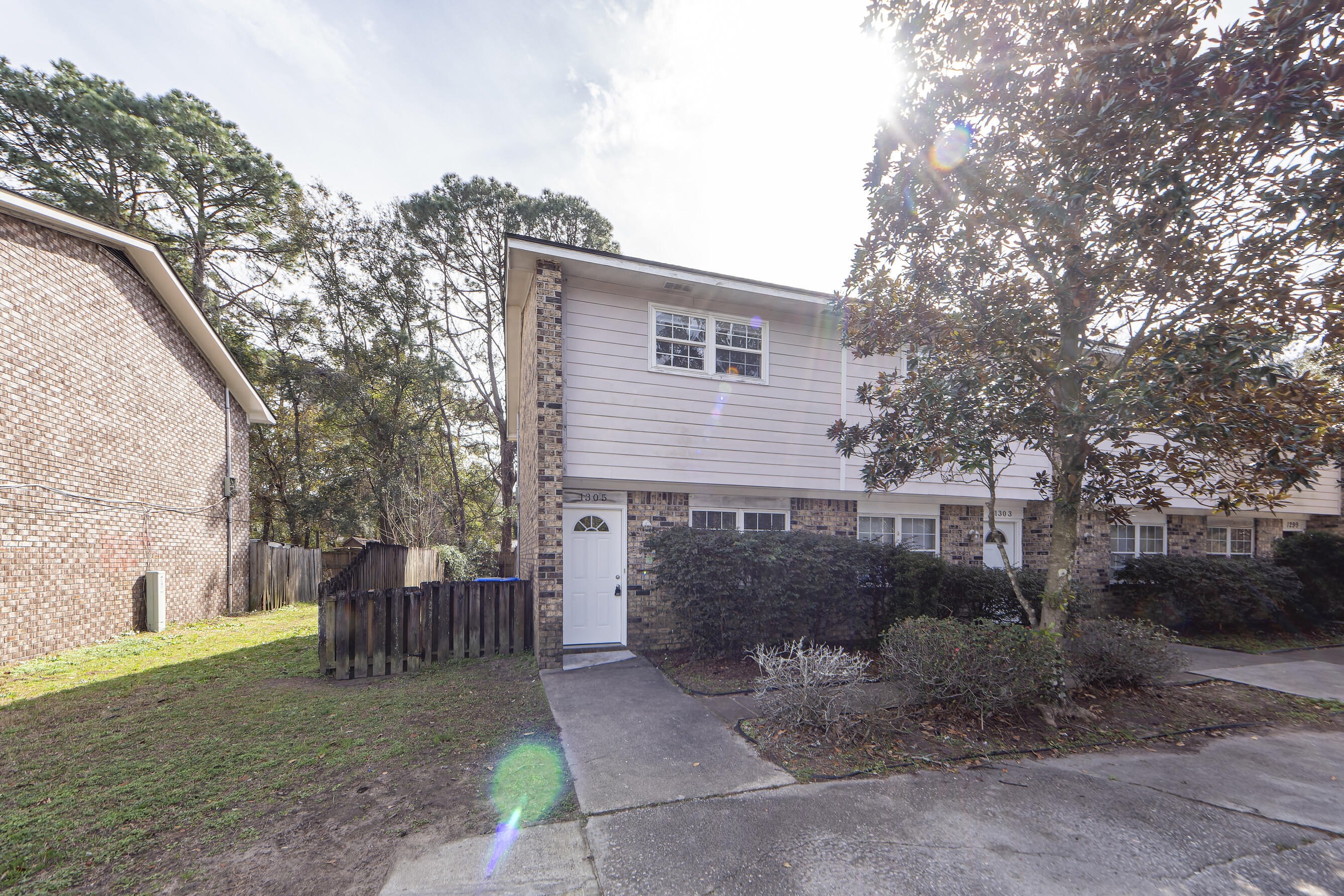 1305 Mathis Ferry Road Mount Pleasant, SC 29464 - Photo 20 of 22 26