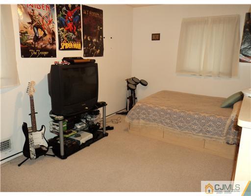 13 Wick Road East Brunswick, NJ 08816 - Photo 13 of 18 Gallery Image 13