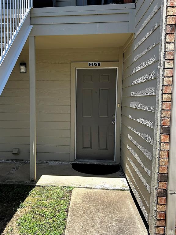 2200 East Trinity Mills Road, Unit 301 Carrollton, TX 75006 - Photo 3 of 16 a view of door