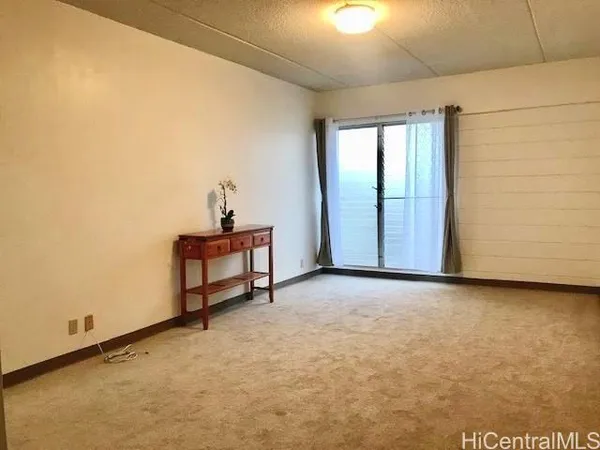$1,775 | 1404 Kewalo Street, Unit 403, Honolulu, HI 96822