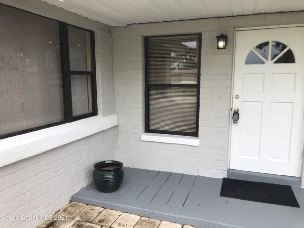 $1,950 | 1923 Jefferson Avenue, Melbourne, FL 32935
