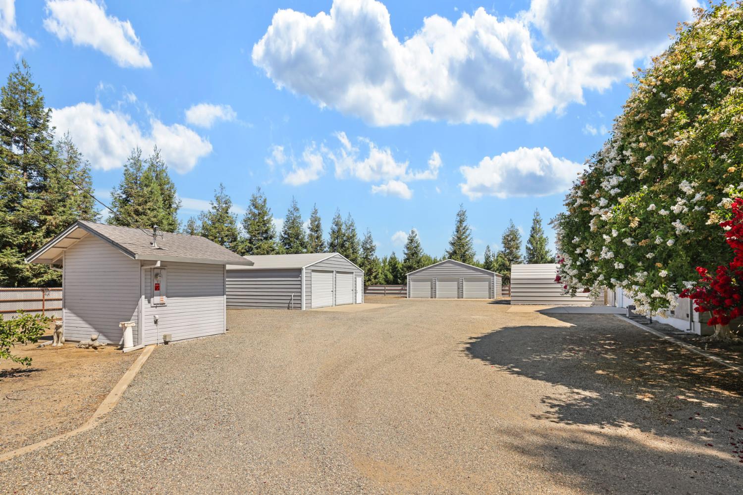 22579 South Austin Road Ripon, CA 95366 - Photo 5 of 44 Gallery Image 5