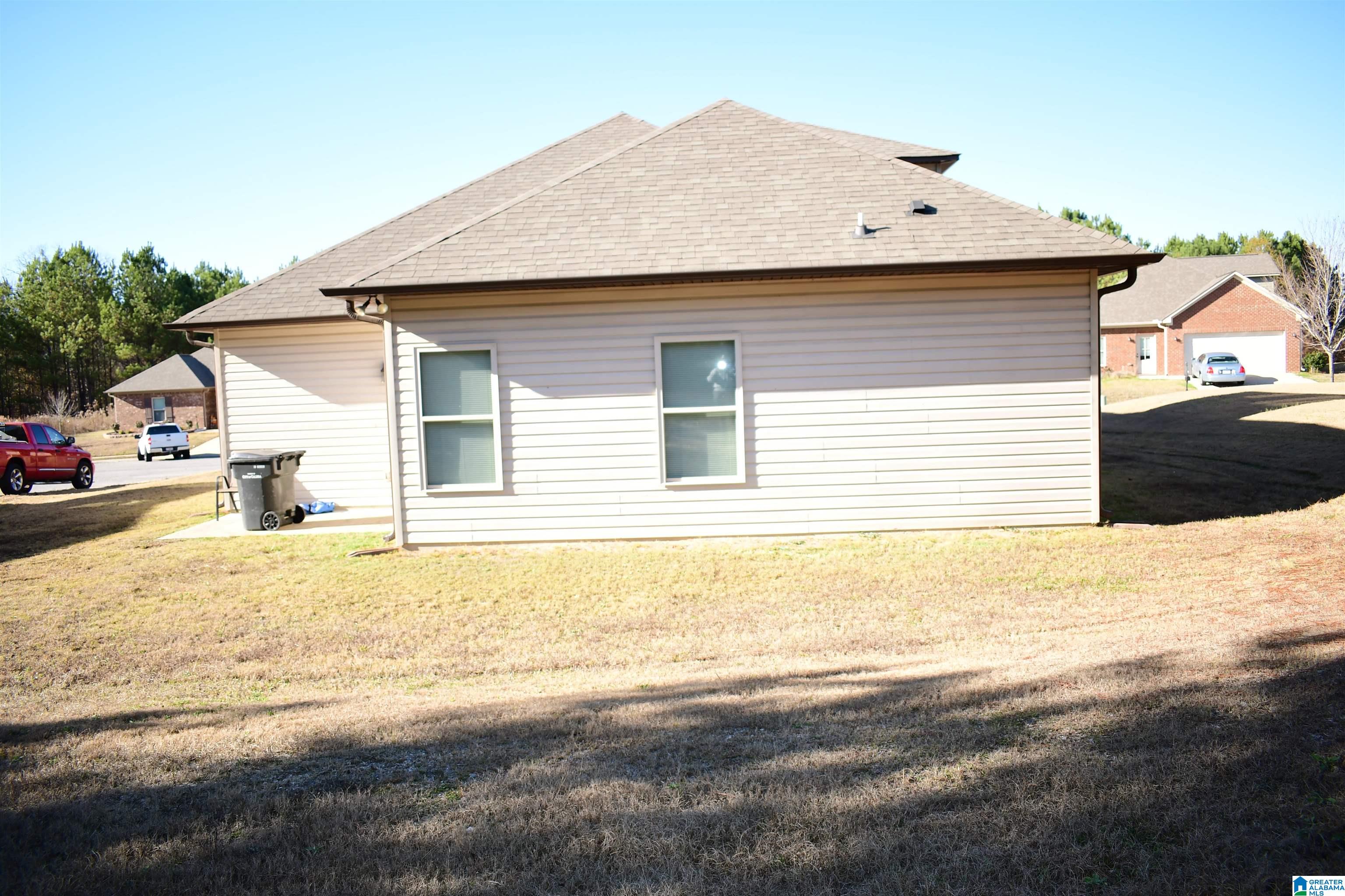 109 Brookside Way Calera, AL 35040 - Photo 5 of 16