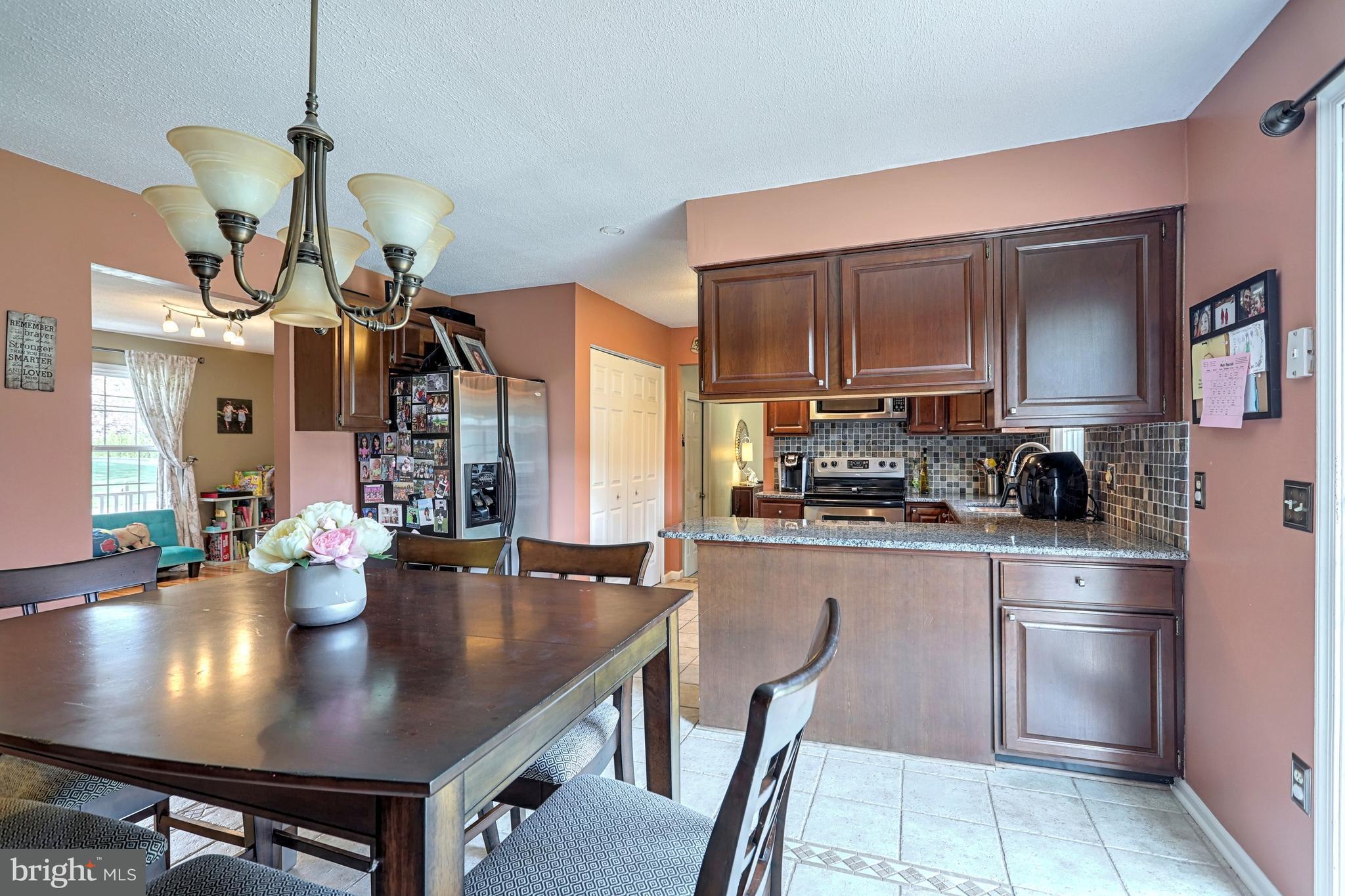 4008 Old Orchard Road York, PA 17402 - Photo 17 of 28 Gallery Image 17