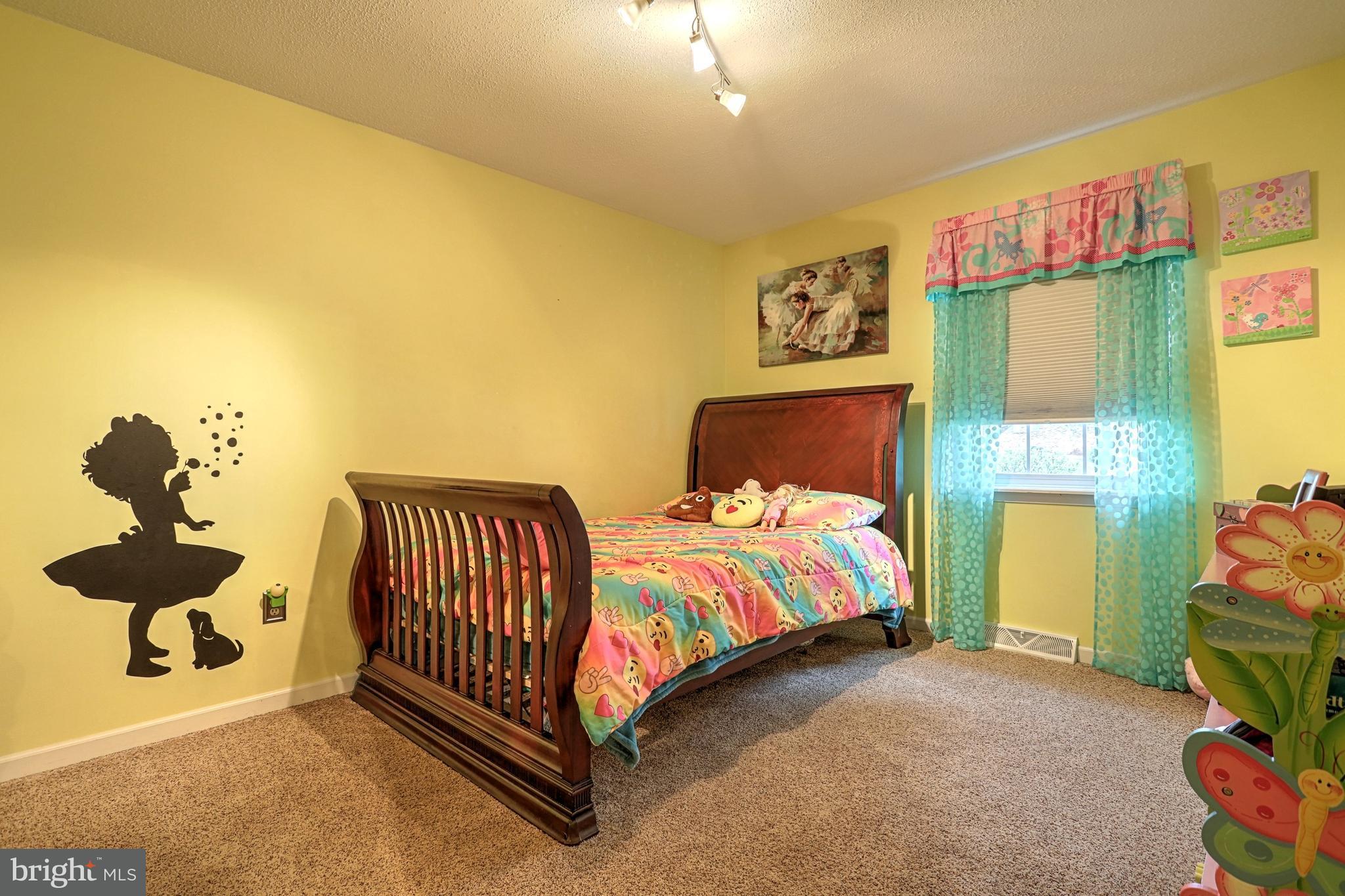 4008 Old Orchard Road York, PA 17402 - Photo 22 of 28 Gallery Image 22