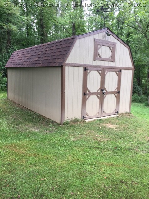 1321 Strawberry Road St. Albans, WV 25177 - Photo 4 of 4 Gallery Image 4